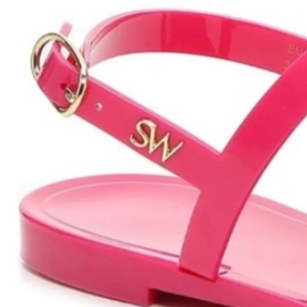 Stuart Weitzman Mellie Patent Sandals In Peonia PINK